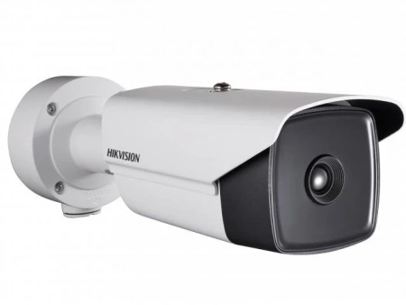 Тепловизионная IP-камера Hikvision DS-2TD2136-15 с дальностью обнаружения более 1км для улицы